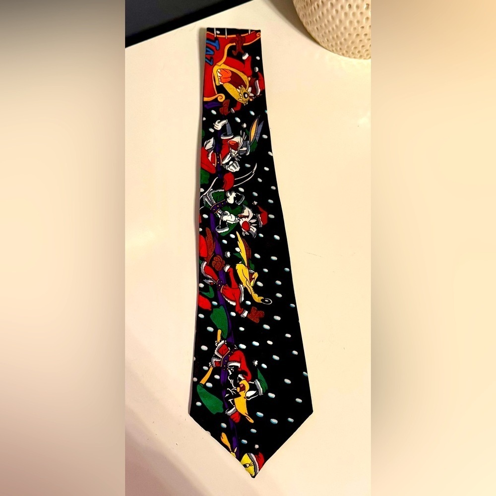 Looney Tunes Mania Christmas Tie Taz Tweety Daffy Holiday Necktie Vintage 90s